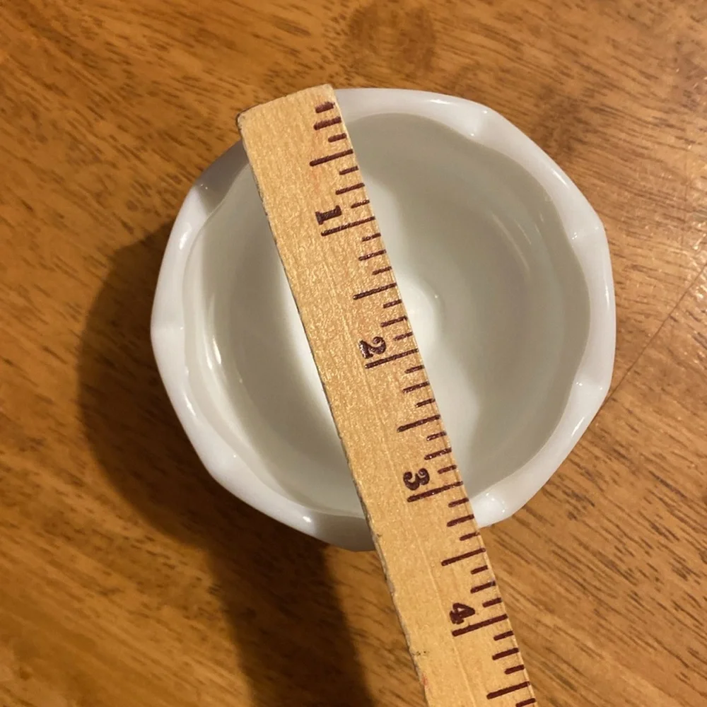 Vintage Westmoreland Milk Glass Bowl - Picture 5 of 6
